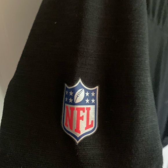 Falcons Jersey - Picture 3 of 5